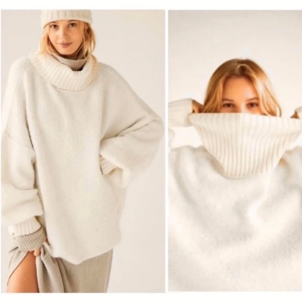 Free People Milo Oversized Tunic Turtleneck Sweater in Off White NWT Size Med - Picture 4 of 12